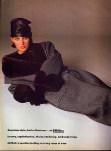 Laetitia_Piel_Vogue_US_September_1984_01.thumb.jpg.5e950ddb9081cd023c30530043249b78.jpg