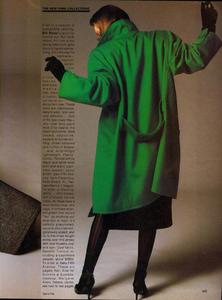 Laetitia_Piel_Vogue_US_September_1984_02.thumb.jpg.06b60643eb348f7f5db3789dc305d5a4.jpg