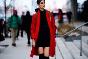 Le-21eme-Adam-Katz-Sinding-Grace-Elizabeth-New-York-Fashion-Week-Fall-Winter-2017-2018_AKS4075-1500x1000.thumb.jpg.182f5fc87a24ce27a1d8866f22bb67a6.jpg