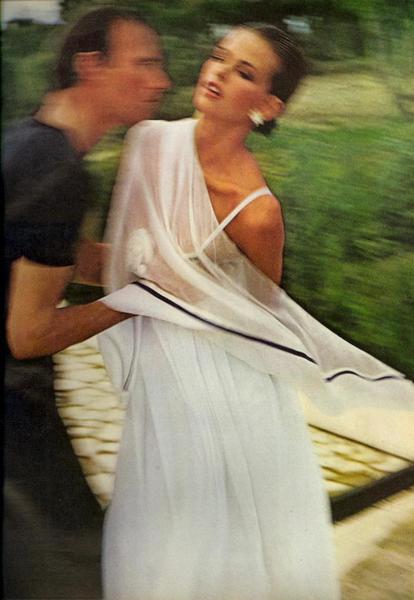Lisa_Newton_Vogue_US_May_1975_11.thumb.jpg.c7849a3b26d2cc8e684b88449221c6da.jpg