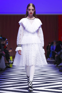 MSGM-RTW-FW17-Milan-3215-1488119659-bigthumb.jpg