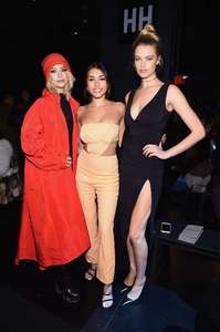 Madison-Beer--Cushnie-Et-Ochs-Show-at-2017-NYFW--20.jpg