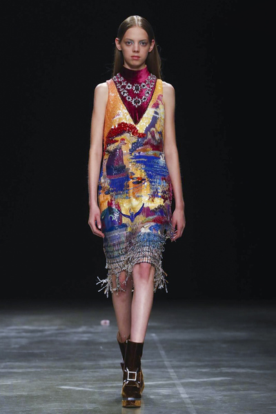 Mary-Katrantzou-RTW-FW17-London-0150-1487531956-bigthumb.jpg