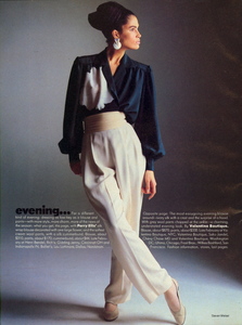 Meisel_Vogue_US_February_1985_03.thumb.jpg.8d082f27e2296cc904b6c16ec54a852a.jpg
