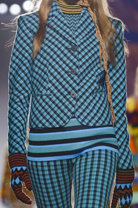 Missoni-RTW-FW17-Milan-8596-1488027062-bigthumb.jpg