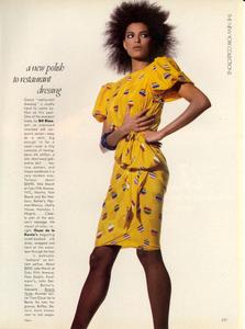 Penn_Vogue_US_February_1984_08.thumb.jpg.0d71724f5b2ceae564d83f202d59829a.jpg