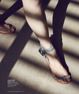 Saskia-de-Brauw-Neiman-Marcus-Spring-2017-Catalog06.jpg