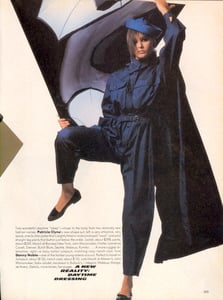 Tapie_Vogue_US_February_1985_10.thumb.jpg.169d54d701225ab1456d0d16028f2293.jpg