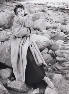 bazaar_us_november_1993_21.jpg