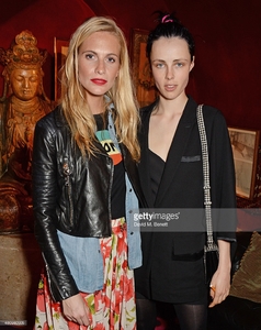 edie_alice_in_her_palace_27mar14_getty_3.jpg