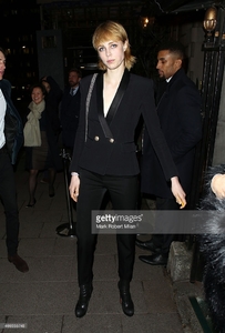 edie_balmain_store_open_16mar15_getty_1.jpg