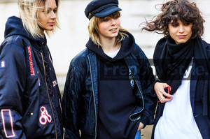 edie_chloe_aw16_frenchystyle_2.thumb.jpg.4f49b390b00e693fe71fa838e1214b69.jpg
