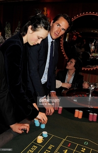 edie_jimmy_choo_17jun13_getty_2.jpg