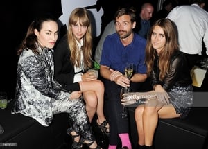 edie_karl_lagerfeld_24jul12_getty_2.jpg