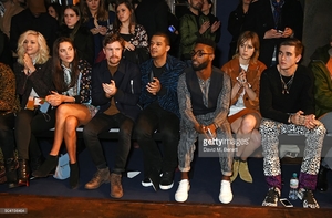 edie_lcm_coach_aw16_9jan16_getty_10.jpg