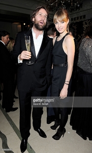 edie_leon_max_1dec11_getty.jpg