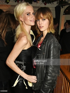edie_love_christmas_party_18dec15_getty_3.jpg