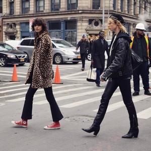 edie_michael_kors_aw17_yaelgitai.thumb.jpg.1bc5aafa0b3b616eaee9a01711fab270.jpg