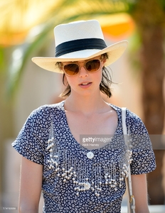 edie_veuve_clicquot_21jul13_getty_3.jpg