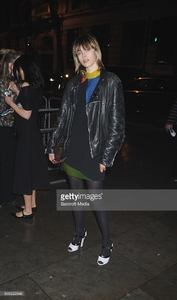 edie_vogue_100_9feb16_getty_1.jpg