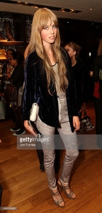 edie_vogue_fashion_8sep10_getty_1.jpg