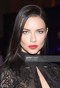 gettyImages21.thumb.jpg.f80ff3568952fbdcae231b40a9eb574a.jpg