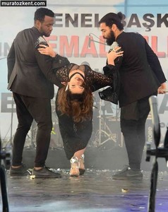hadise_bakirkoy_konseri_0004.jpg