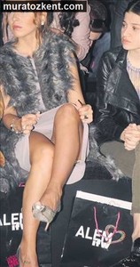 hadise_frikik_seksi_resimleri_0009.jpg