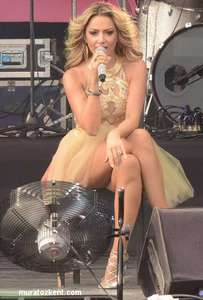 hadise_frikik_seksi_resimleri_0021.JPG