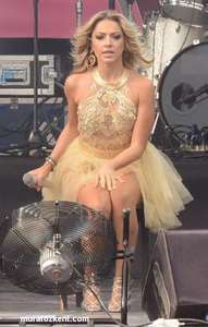 hadise_frikik_seksi_resimleri_0022.JPG