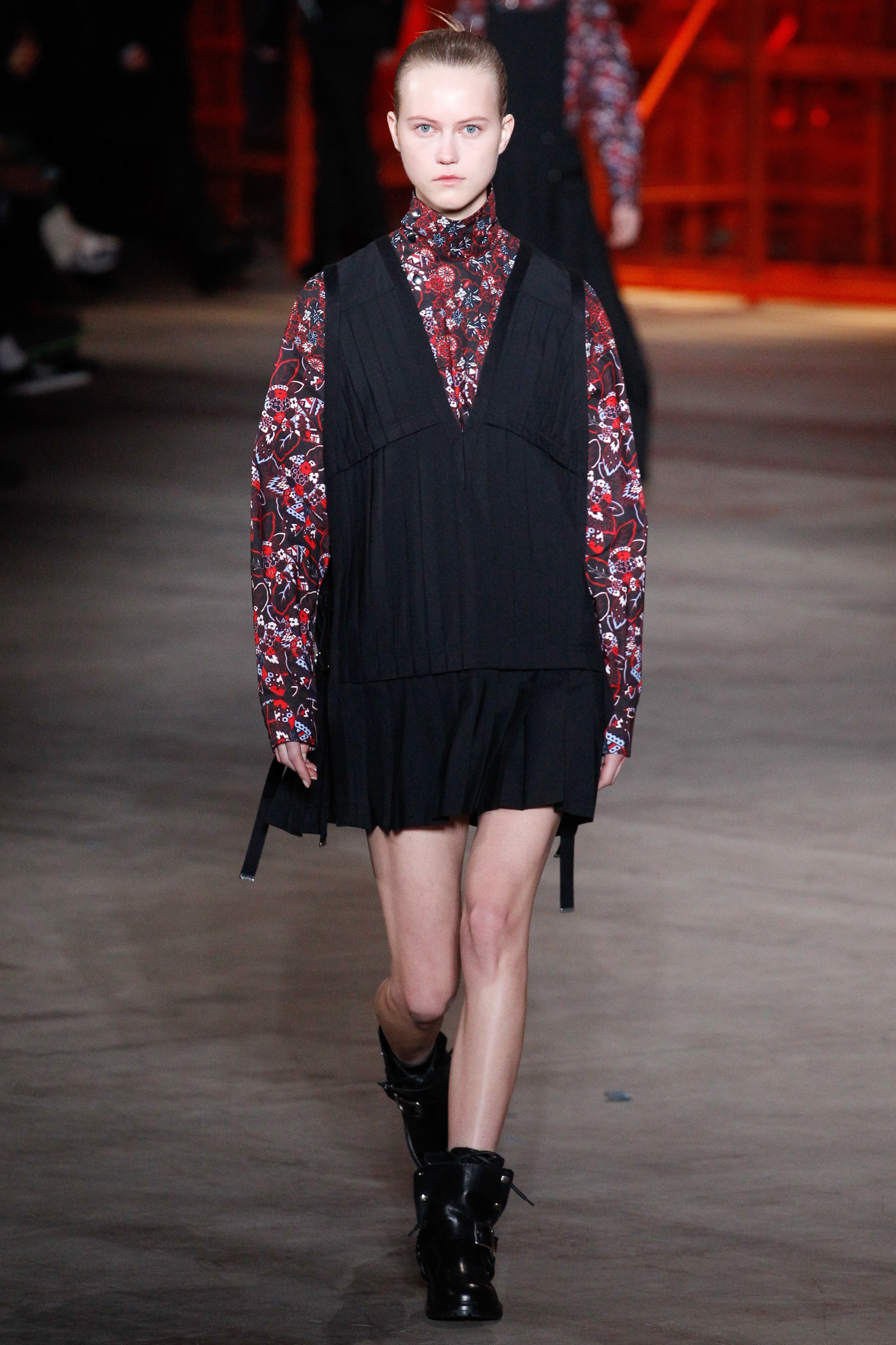 Model Julie Hoomans walks on the runway during the Louis Vuitton Fashion  Show during Paris Fashion