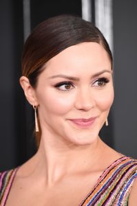 katharine-mcphee-grammy-awards-in-los-angeles-2-12-2017-11.thumb.jpg.b9851d5e9f01b49f15488c23ad784273.jpg