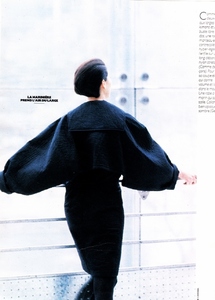 marie_claire_fr_sept_1990_12.thumb.jpg.05e5790cf7d927e283d000487866fa3c.jpg