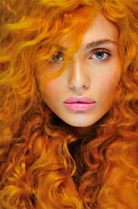 red_vixen_by_stellatrapsh-d4nzggo.thumb.jpg.87f7618112dd2dd4289a77e47e414b82.jpg