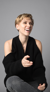 scarjo140217BZNimage103.jpg