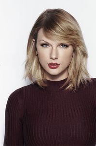 taylor-swift-taylor-swift-now-december-2016-photoshoot-for-at-t-4.jpg
