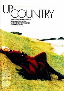 uk_elle_oct_1993_20.thumb.jpg.fecceaf62fc6e28db984ade1497ea1a5.jpg