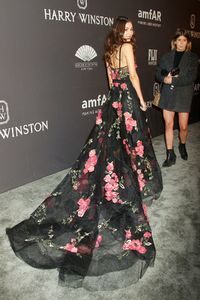 victoria-justice-at-amfar-2017-new-york-gala-02-08-2017_8.thumb.jpg.2eb64c8b50e972a5f0ed32019ef36e0f.jpg