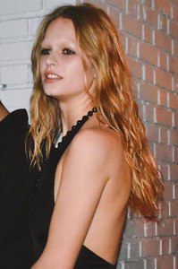 weMXfHa-YLc.thumb.jpg.dab254fce3ebafd928f4c57404a694f5.jpg