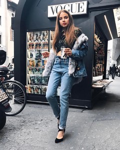 17077738_233690310371177_6340808086218866688_n.thumb.jpg.de8801f771b219e5fee566f4bc5ffcc1.jpg