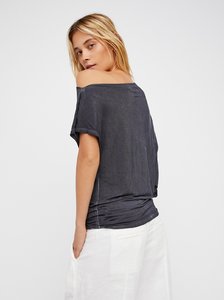41541624_001_b.jpg