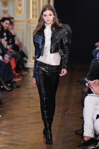 Grace Elizabeth at Redemption Fall 2017 RTW Paris 1.jpg