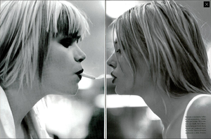 58bafa8c28f63_vogue95(7).thumb.png.22f53982765d3f7d283cef8de549c3a0.png