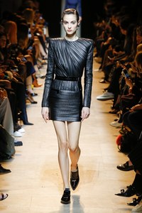 Camille Hurel at Mugler Fall 2017 RTW Paris 1.jpg