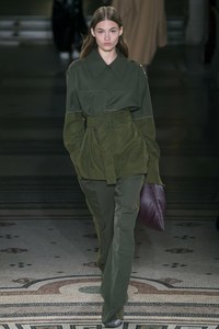 Grace Elizabeth at Stella McCartney Fall 2017 RTW Paris 1.jpg