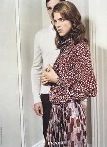 prada-catalogue-ss2000 (4).jpg