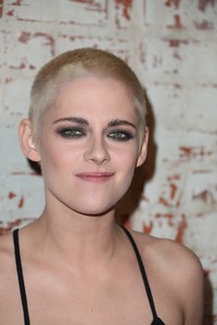   kstewart080317BZNimage13.jpg