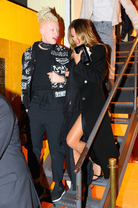 MCFan_for_Celeblounge&HQCelebCorner09-02-2017 10-42Heidi Klum Shaun Ross_03.jpg