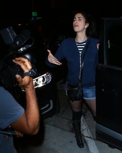     sarahs250317BZNimage103.jpg