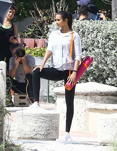  laisr260317BZNimage107.jpg